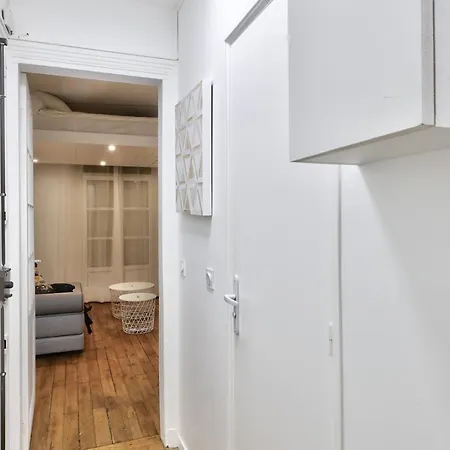Apartment Superb T1bis At 1min From The Metro Porte St-ouen